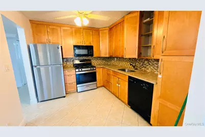 12135 5th Avenue, College Point, NY 11356 - Photo 3