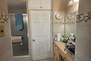 116-23 204th St, Saint Albans, NY 11412 - Photo 5