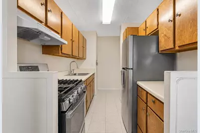 3410 De Reimer Avenue #12I, Bronx, NY 10475 - Photo 21