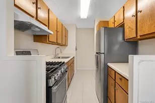 3410 De Reimer Ave, Bronx, NY 10475 - Photo 21