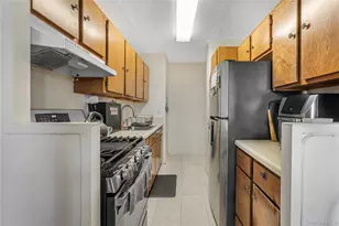 3410 De Reimer Ave, Bronx, NY 10475 - Photo 13