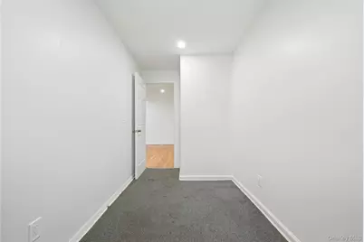 1012 E 233rd Street, Bronx, NY 10466 - Photo 17