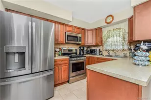 1008 Balcom Ave, Bronx, NY 10465 - Photo 3