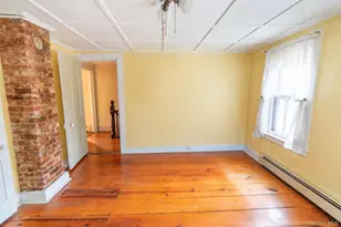 402 5th St, Greenport, NY 11944 - Photo 19