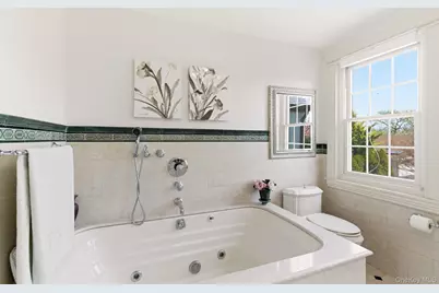 1421 Burton Street, Whitestone, NY 11357 - Photo 39