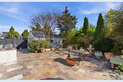 1421 Burton Street, Whitestone, NY 11357 - Photo 43