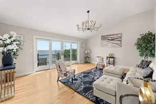 8 Shoal Dr, West Islip, NY 11795 - Photo 21
