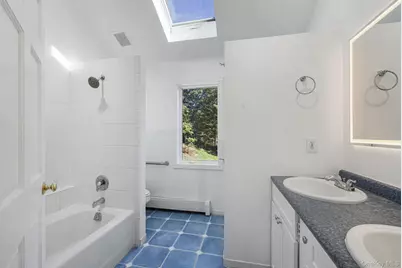 3811 Wood Street, Jefferson Valley, NY 10535 - Photo 25