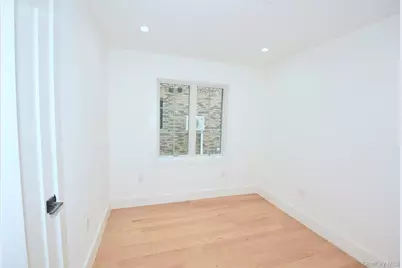 38-36 215St #1fl, Bayside, NY 11361 - Photo 9
