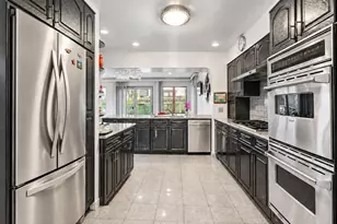 172-03 35th Ave, Flushing, NY 11358 - Photo 17