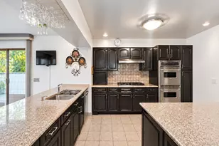 172-03 35th Ave, Flushing, NY 11358 - Photo 19