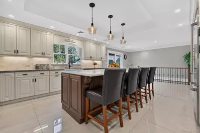 116 Valley Avenue, Locust Valley, NY 11560 - Photo 15