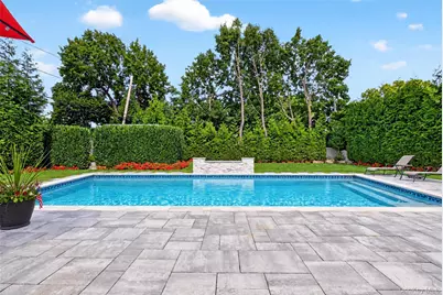 116 Valley Avenue, Locust Valley, NY 11560 - Photo 35