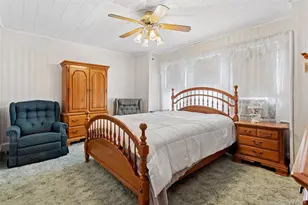 93-27 207th St, Queens Village, NY 11428 - Photo 11
