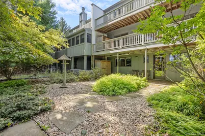 55 Rockledge Path, Port Jefferson, NY 11777 - Photo 33
