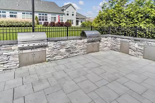 272 Silver Timber Dr, Yaphank, NY 11980 - Photo 35