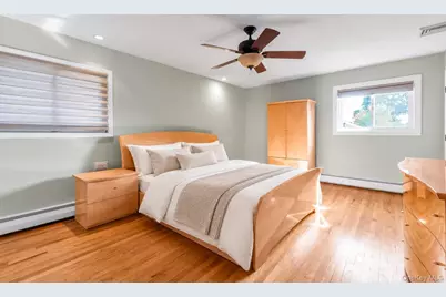 3 Lesley Drive, Syosset, NY 11791 - Photo 17