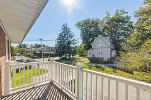 82 Demarest Ave, West Nyack, NY 10994 - Photo 17