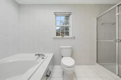 26 Washington Circle, New City, NY 10956 - Photo 11