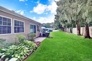 46 Forge Ln, Coram, NY 11727 - Photo 17