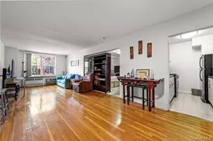 142-05 Roosevelt Ave, Flushing, NY 11354 - Photo 7