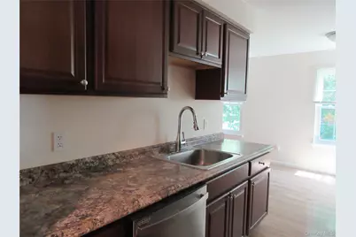 102 Cartwheel Court #22, Washingtonville, NY 10992 - Photo 7