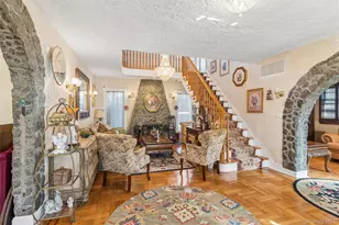 315 Wynsum Ave, Merrick, NY 11566 - Photo 5