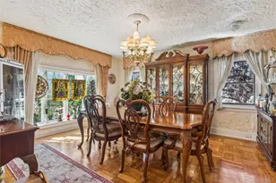 315 Wynsum Ave, Merrick, NY 11566 - Photo 9