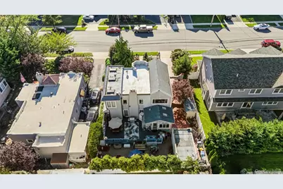 315 Wynsum Avenue, Merrick, NY 11566 - Photo 39