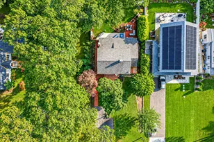 14 Waterview Dr, Sound Beach, NY 11789 - Photo 5