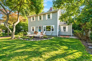 14 Waterview Dr, Sound Beach, NY 11789 - Photo 3