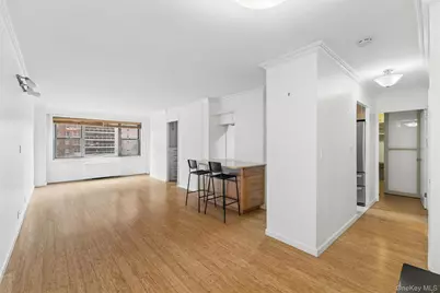 70-25 Yellowstone Boulevard #3X, Forest Hills, NY 11375 - Photo 1