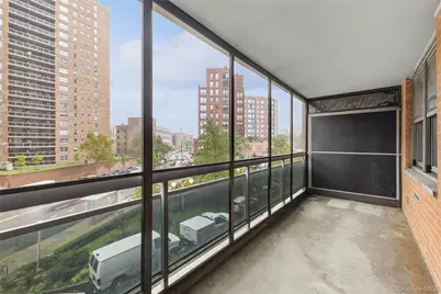 70-25 Yellowstone Boulevard #3X, Forest Hills, NY 11375 - Photo 11