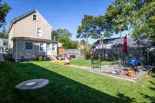 51 Columbia St, Farmingdale, NY 11735 - Photo 23