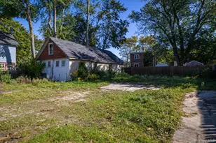 51 Columbia St, Farmingdale, NY 11735 - Photo 27
