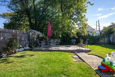 51 Columbia Street, Farmingdale, NY 11735 - Photo 25