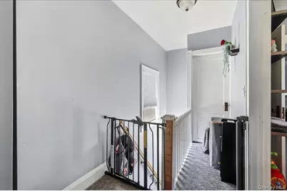 51 Columbia Street, Farmingdale, NY 11735 - Photo 15