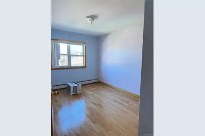 13425 59th Avenue #3 fl, Flushing, NY 11355 - Photo 5