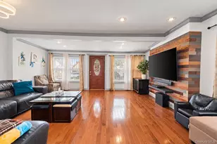 111-35 166th St, Jamaica, NY 11433 - Photo 5