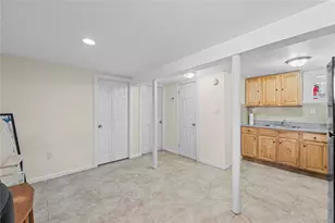 111-35 166th St, Jamaica, NY 11433 - Photo 21