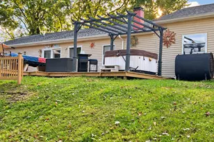 39 Orchid Rd, Patchogue, NY 11772 - Photo 15