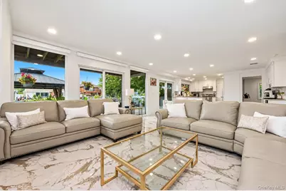 167 Lagoon Drive E, Long Beach, NY 11561 - Photo 11