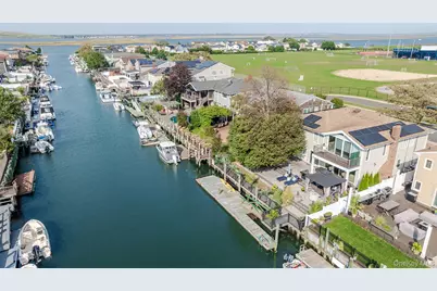 167 Lagoon Drive E, Long Beach, NY 11561 - Photo 41