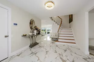 167 Lagoon Dr E, Long Beach, NY 11561 - Photo 5