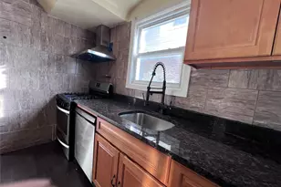 130-18 228th St, Springfield Gardens, NY 11413 - Photo 13
