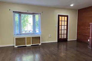 130-18 228th St, Springfield Gardens, NY 11413 - Photo 5