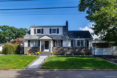 125 Carroll Avenue, Ronkonkoma, NY 11779 - Photo 1
