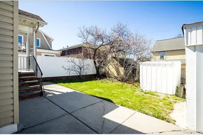 14811 10th Avenue, Whitestone, NY 11357 - Photo 29