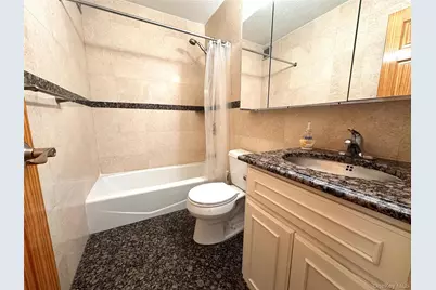 41-40 Union #16M, Flushing, NY 11355 - Photo 5
