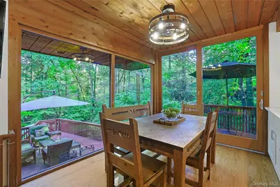 7 Cabin Ridge Road, Chappaqua, NY 10514 - Photo 17